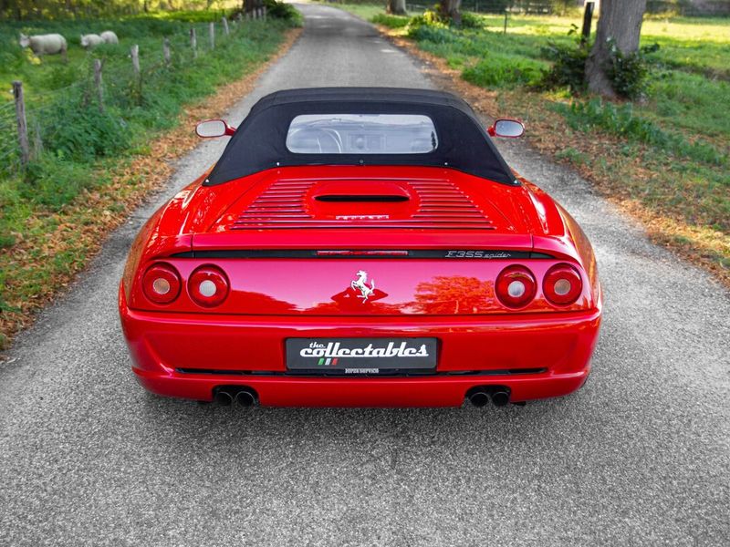 Démo Ferrari F355 Spider